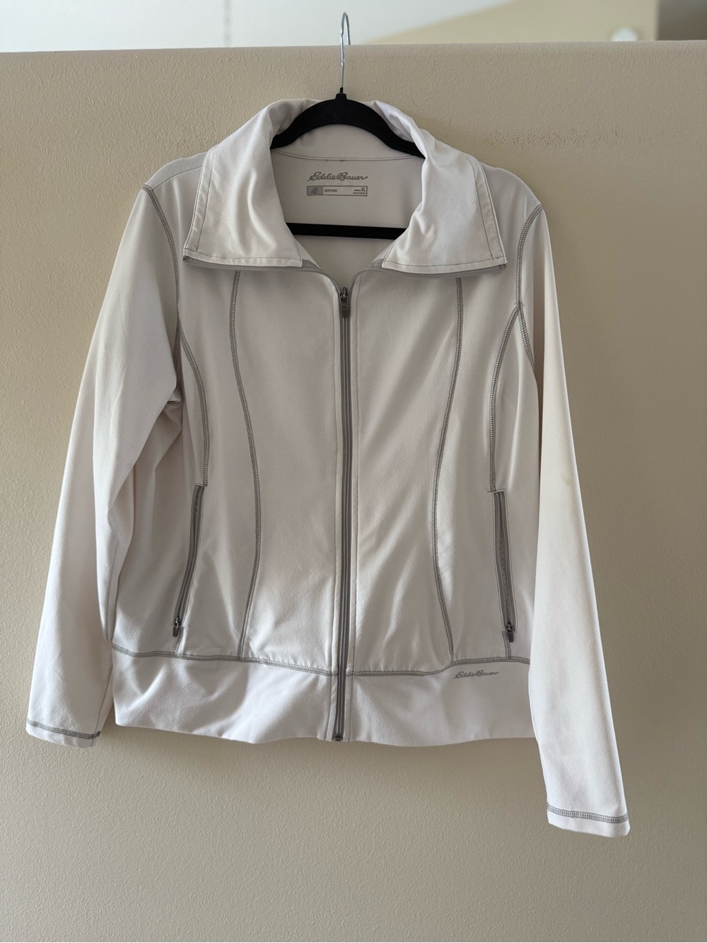 Eddie Bauer Women's Motion Light Cream Zip-Front Sweatshirt